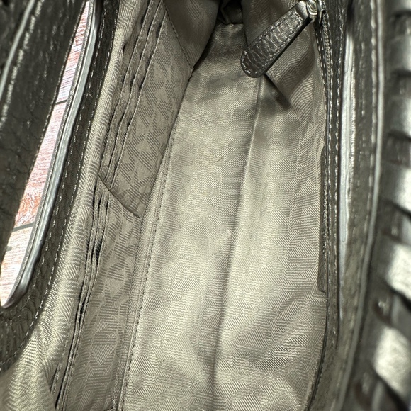 MICHAEL KORS | Chelsea Metallic Silver Whipped Bag - Picture 8 of 8